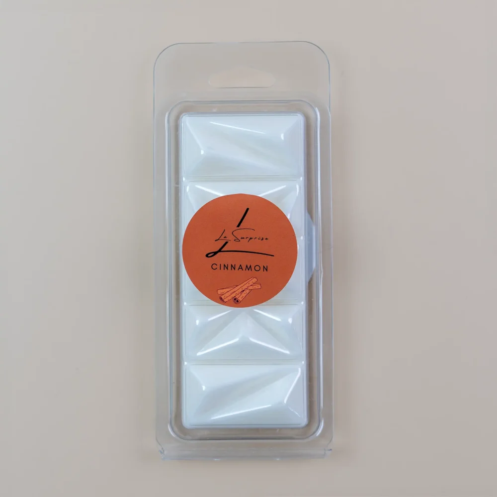 Cinnamon-scented wax for an aroma lamp