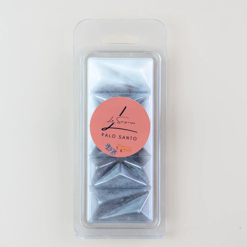 Palo Santo scented & colored wax for aroma lamp