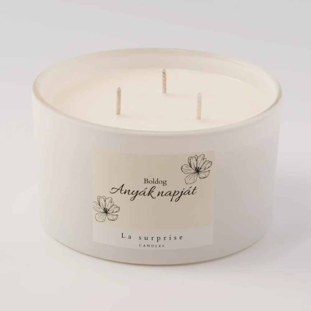 Mother's Day scented candle