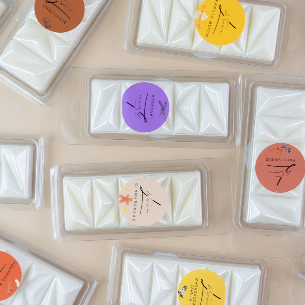 Sangria-scented wax in an aroma lamp